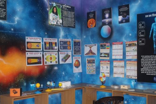 Astronomy-Lab-1.JPG